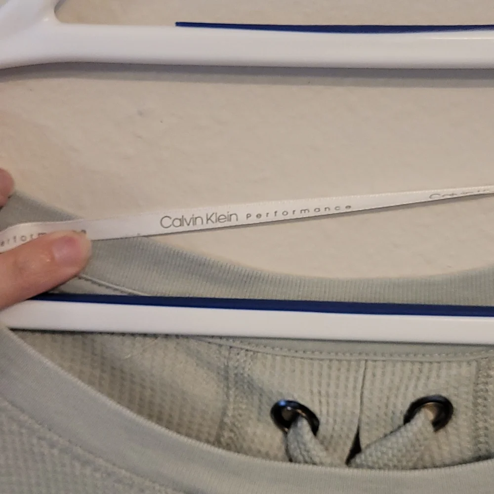Calvin Klein Performance Top - Picture 6 of 7
